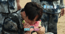 男兵队吃瓜,揭秘军营里的欢乐时光